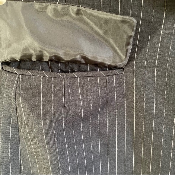 Calvin Klein Pinstripe Gray Blazer With Pockets - Picture 4 of 7